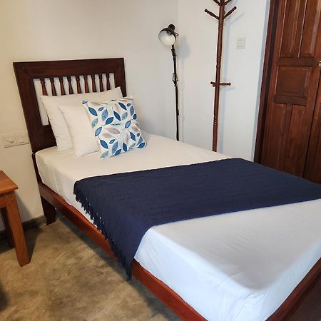 Zee Golf Affordable Luxury Hotel Galle Ngoại thất bức ảnh